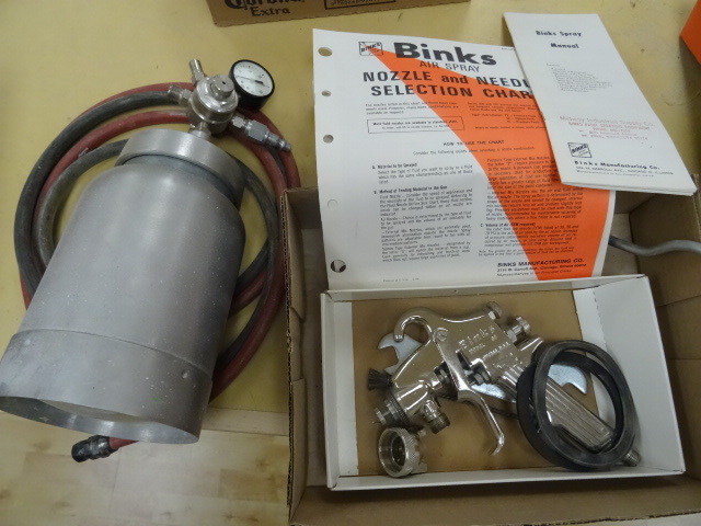 lot 52 image: Binks air pain sprayer...