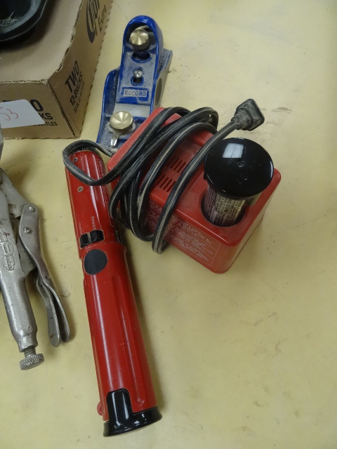 lot 53 image: Milwaukee 2.4 volt cordless screwdr...