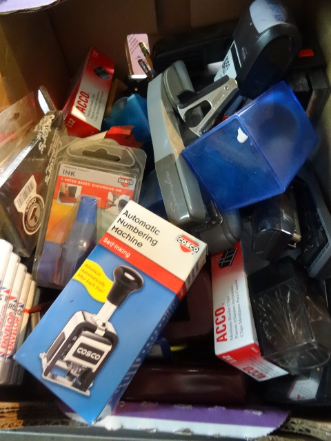 Variety of misc office supplies....