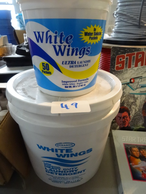 300 puches of white wings heavy dut...