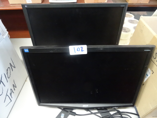 19 and 22 LCD computer monitors. ...