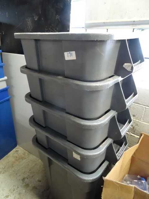 Rubbermaid NSF garbage cans. No 352...