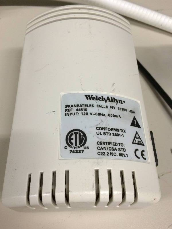 lot 25 image: Selling Online USED $400 Welch Allyn LS150 Portable Or Wall Mount Goose Neck Flexible Medical Exam Light Diagnostic Lamp Nice Condition - Great For Mechanics or Crafting Too
