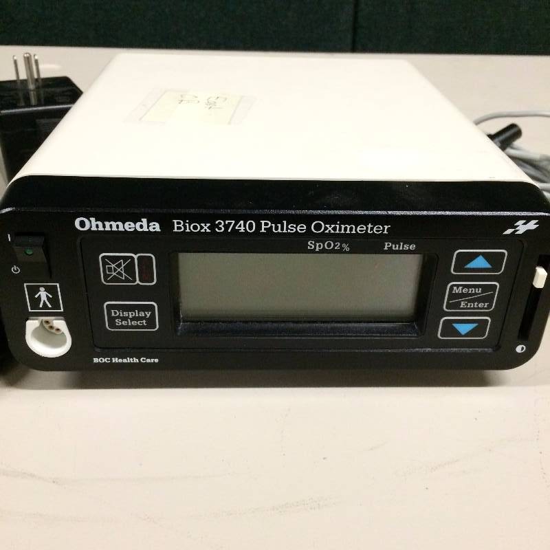 lot 3 image: WOW Retails Used $838 Pulse Oxymeter SpO2 Pulse Rate Patient Monitor Ohmeda Biox 3740 Oxygen Saturation Monitor With Fingertip Sensor & Power Supply