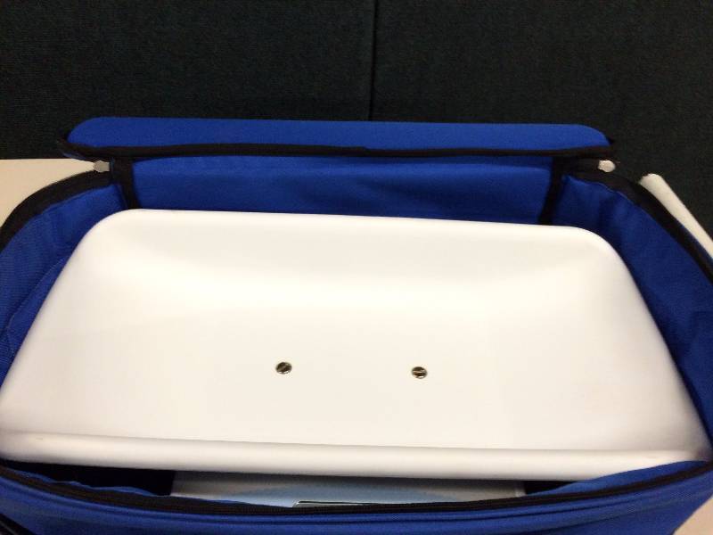 lot 43 image: REtails Used $300 Tanita Digital Infant Puppy Veterinary Animal Baby Scale With Carrying Case - Excellent