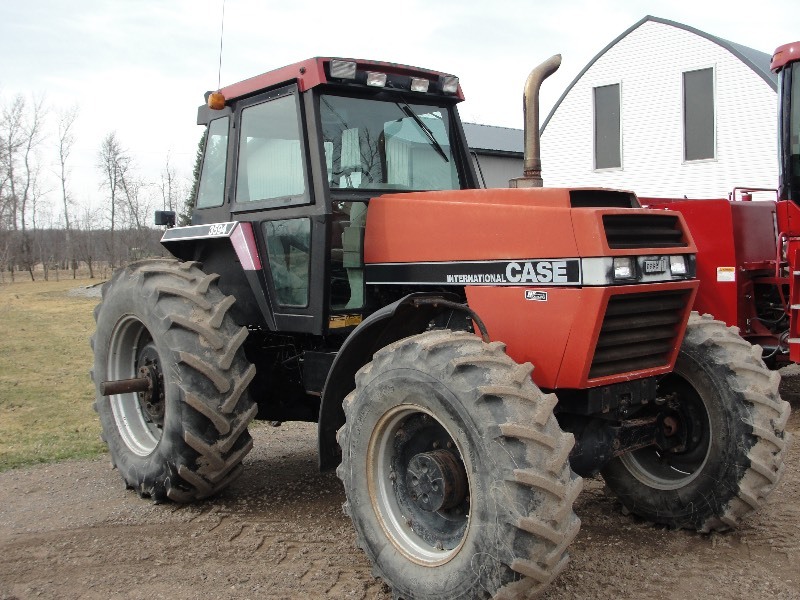 3594 CASE INTERNATIONAL TRACTOR