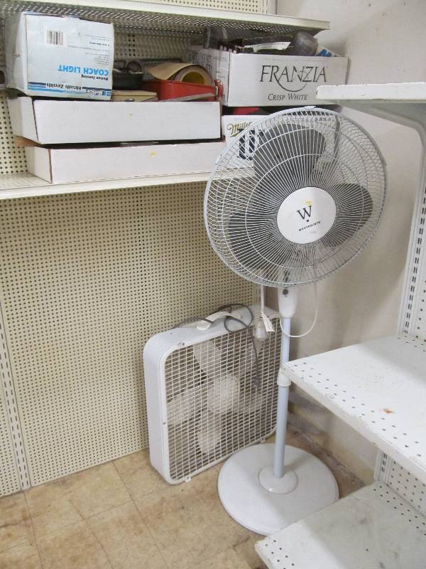 lot 2 image: hardware