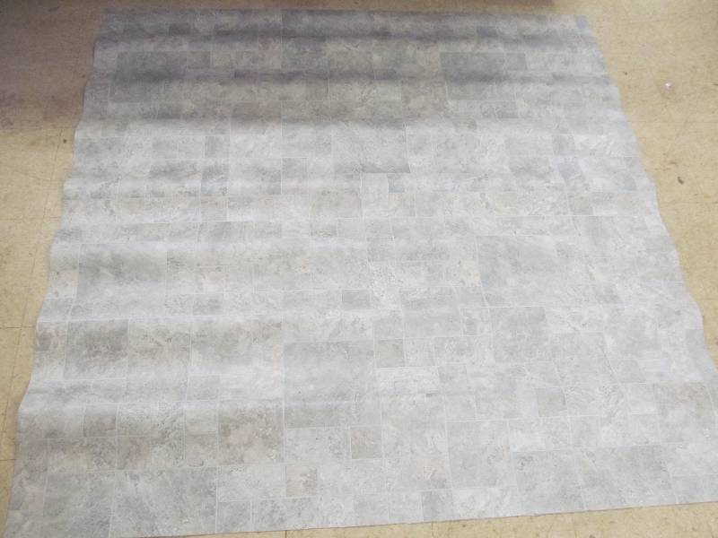 lot 46 image: vinyl floor remnant