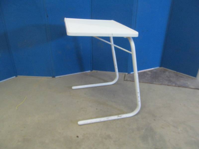 lot 57 image: table mate