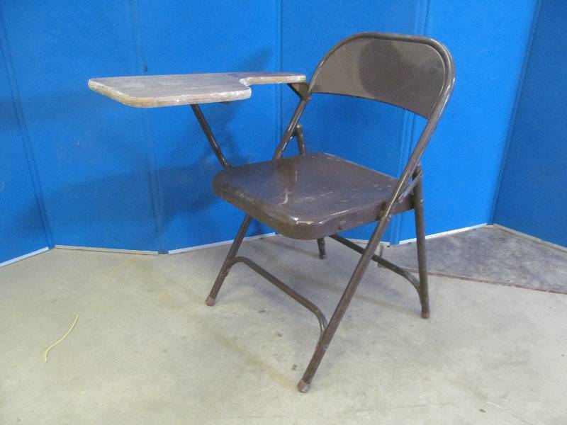 lot 59 image: folding chair desk