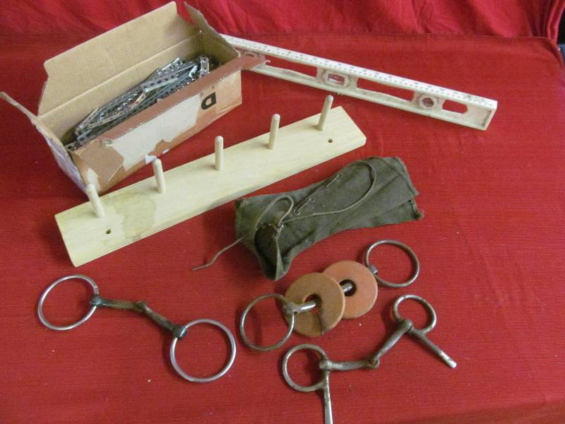 lot 76 image: tools