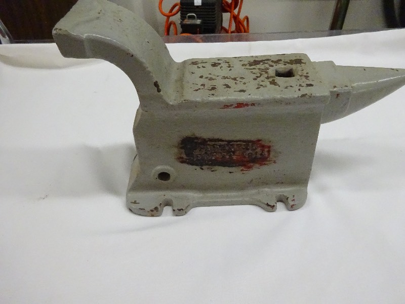 Anvil Sept 22, 1914 cintage 14 overall width and 8 overall height