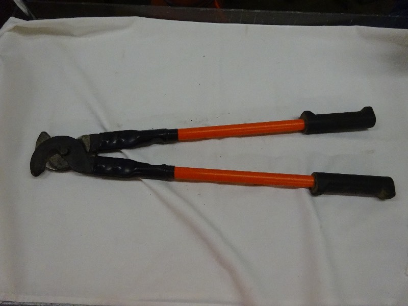 1 38 Max Pruner Klein Tool