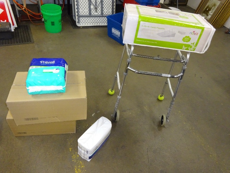 Foldable bedwedge new, walker