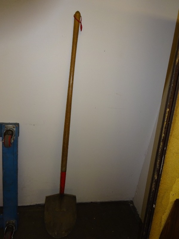 Shovel Spade