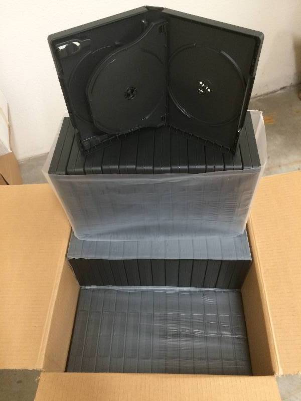 CDDVD Cases