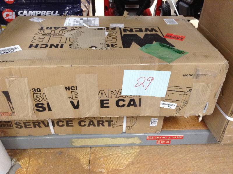 lot 29 image: WEN 73002 500-Pound Capacity Service Cart never used