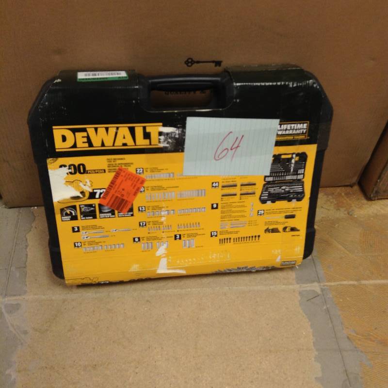 lot 64 image: Dewalt Mechanics Tool Set (200-Piece) new