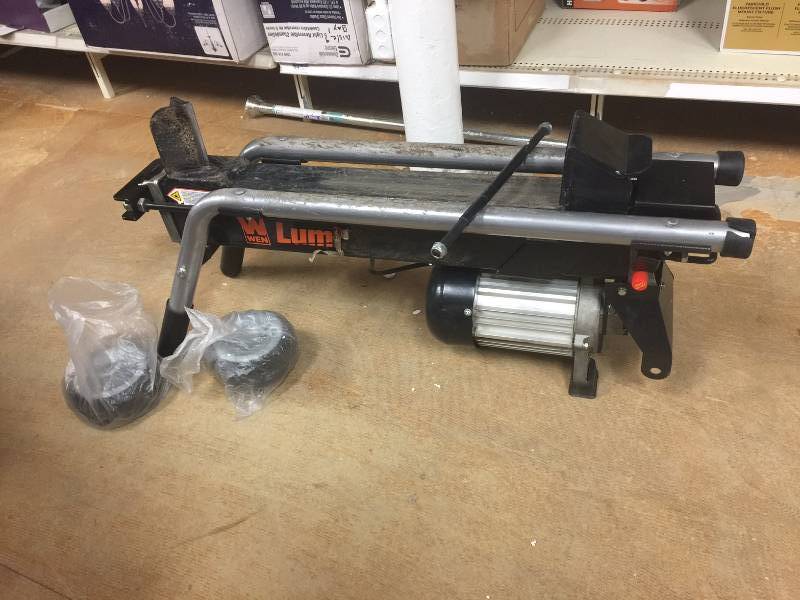 lot 33 image: WEN 6 Ton Lumberjack Electric Log Splitter used