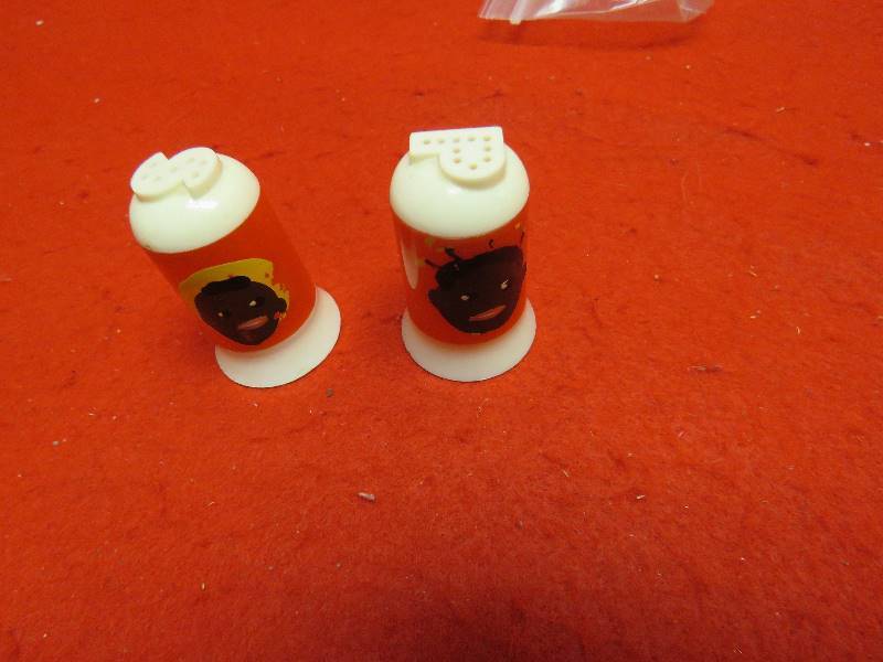 Vintage Collectible Salt and Pepper Shakers