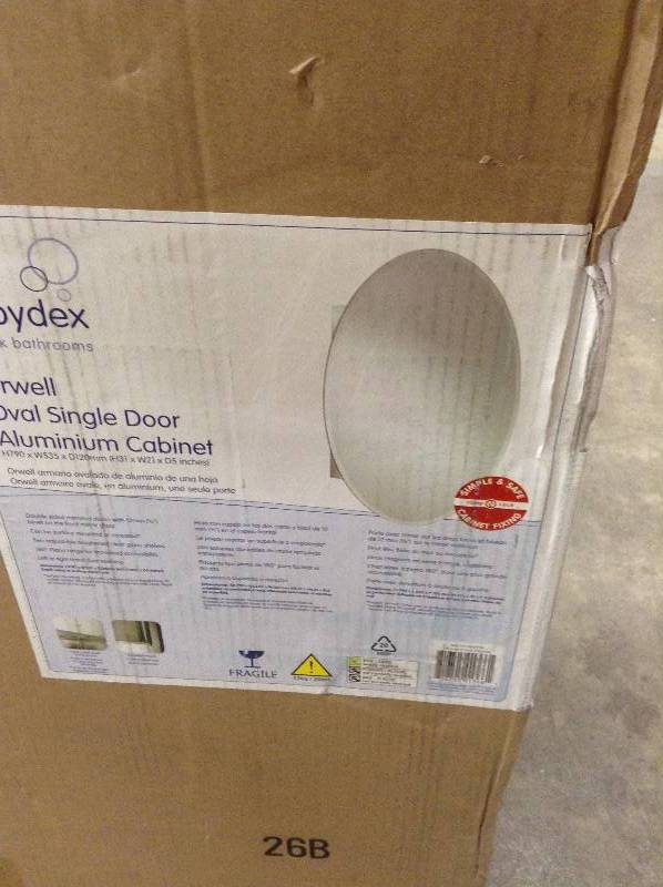 Croydex Trent Lockable 9.84 x 15.75 Surface Mount Medicine Cabinet never used
