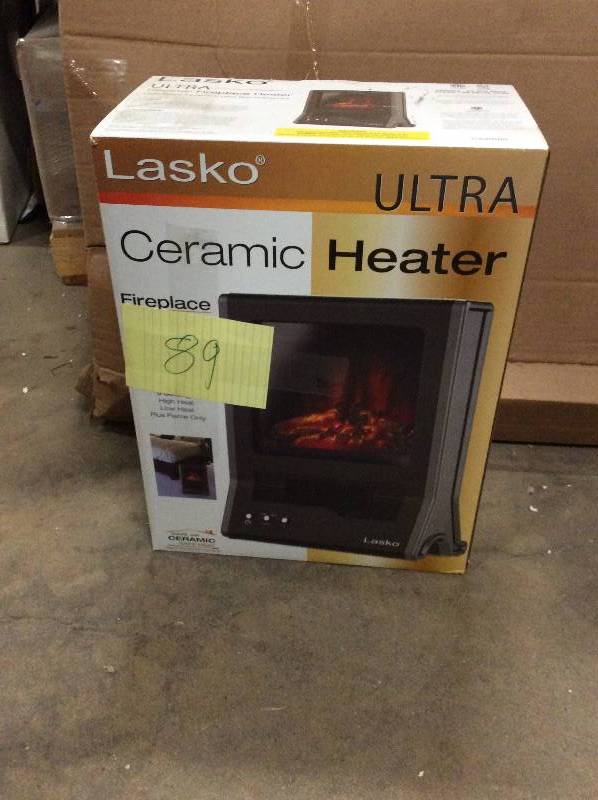 Lasko Ultra Ceramic Heater Fireplace