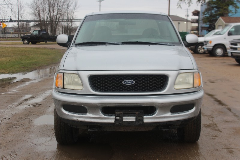 1998 Ford F150 Supercab 4x4 - Rust Free ND Truck, 2 Owner