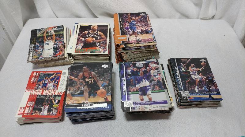 Basketball Cards Approx 600