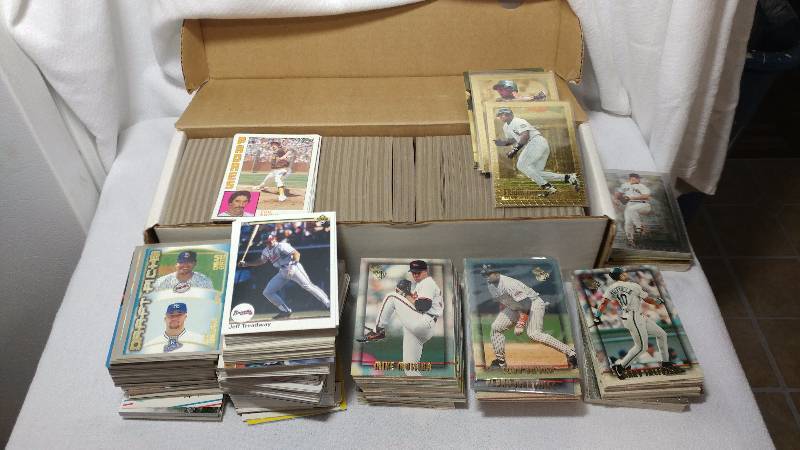 1000 Plus Baseball Cards Various Years