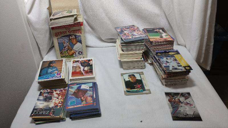 Various Baseball Cards
