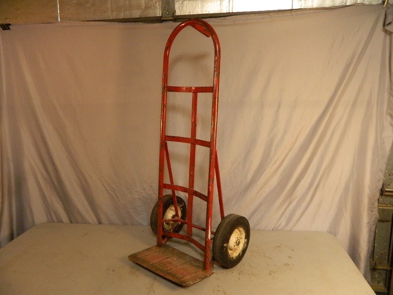lot 116 image: 2 Wheel Cart