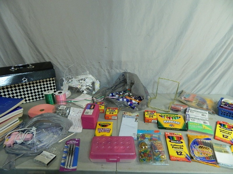 lot 131 image: Craft Items