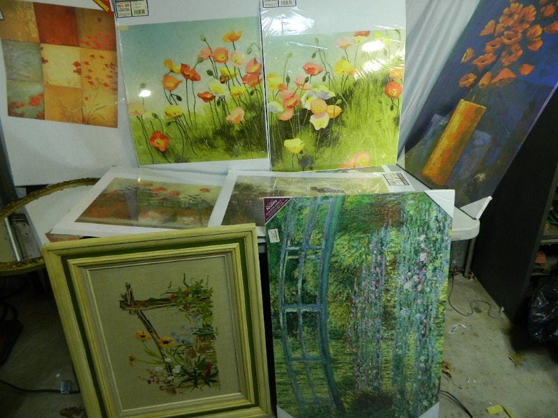 lot 166 image: Mirror and Art