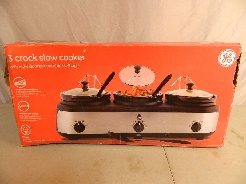 GE 3 Crock Slow Cooker  New Merchandise, Tools, Household