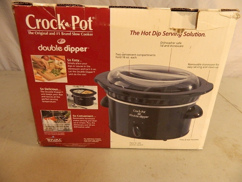 lot 19 image: New Crockpot Double Dipper
