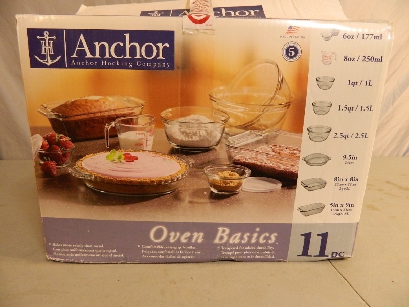 lot 26 image: New Anchor 11 Piece Set