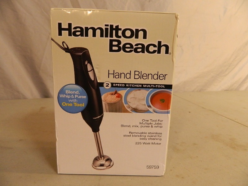 lot 32 image: New Hamilton Beach Hand Blender