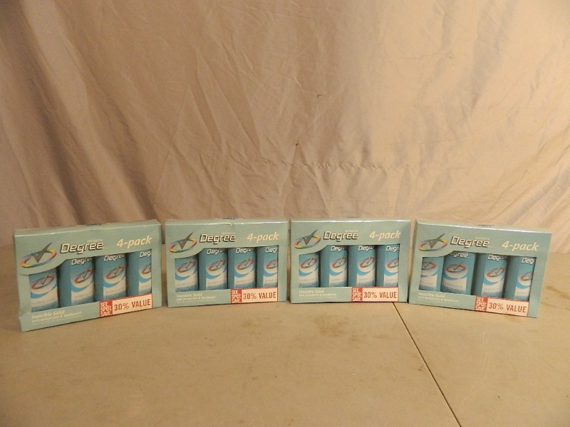 lot 33 image: 4 New Packages of 4 Womens Degree Deodorant