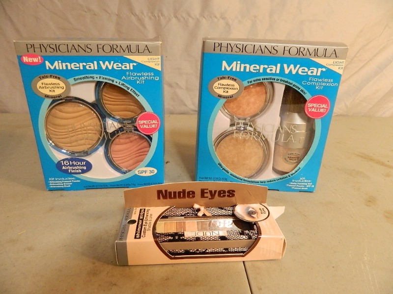 lot 35 image: New Phsicians Formula Makeup