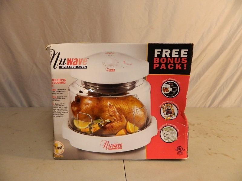 lot 46 image: New NuWave Infrared Oven