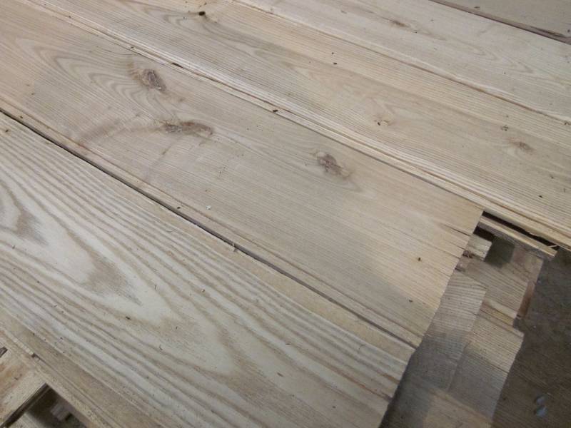 lot 101 image: Pile of Ash Tongue & Groove Paneling