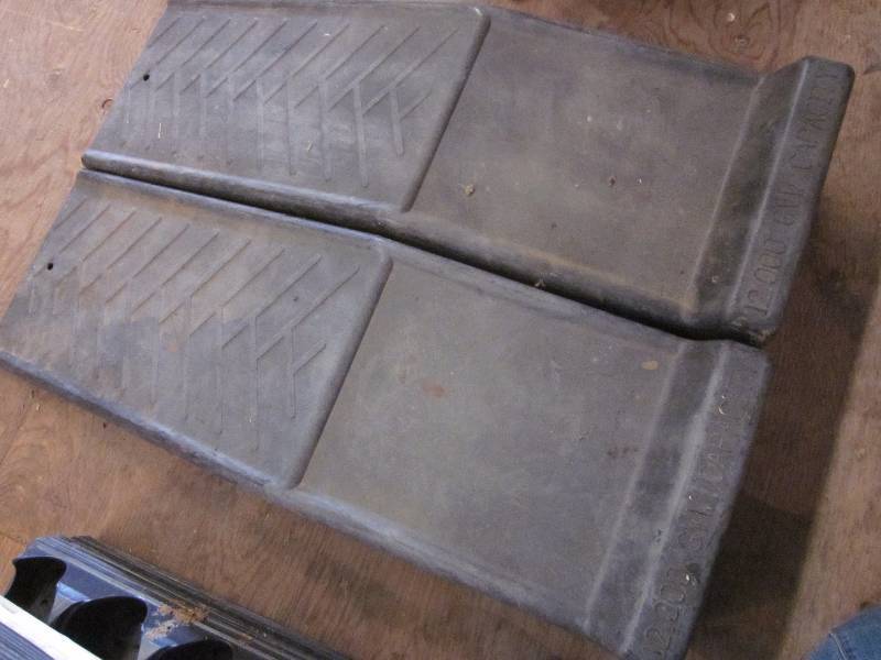 lot 236 image: Car Ramps (Pair)