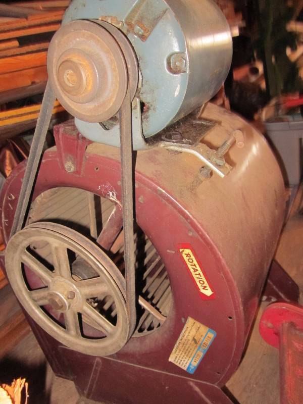 lot 254 image: Hunter Irrigation Controller, Blower, & Misc.
