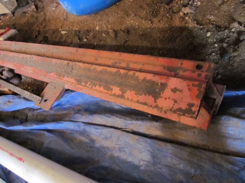 lot 59 image: 2 - I Beams