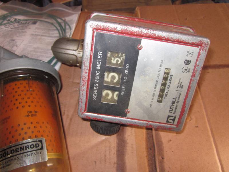 lot 111 image: Fuel Meter & Accessories
