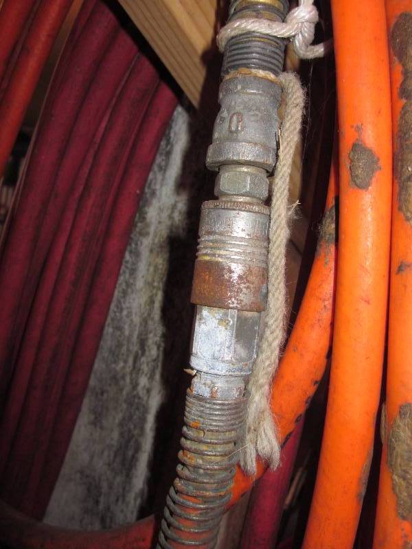 lot 144 image: 2 Air Hoses