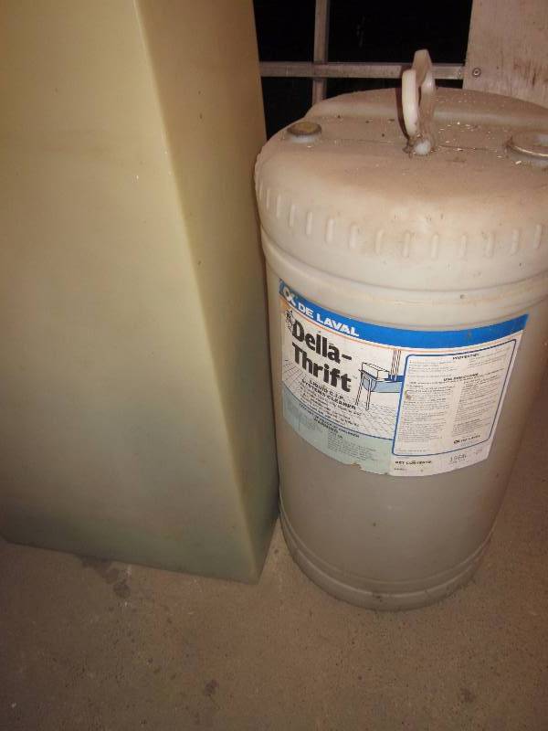 lot 149 image: 3 Plastic Containers & Tarp