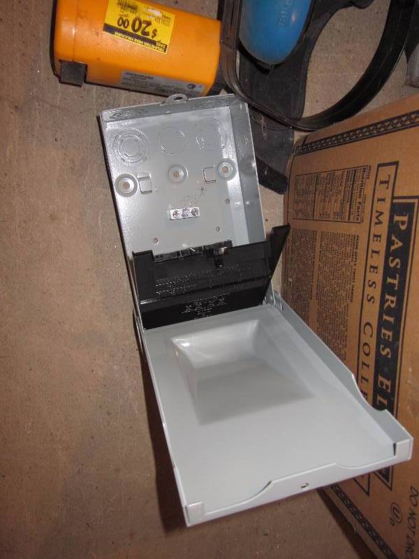 lot 173 image: Electrical Box, Floor Stapler, Knee Pads, Measurer, Screws & Misc.