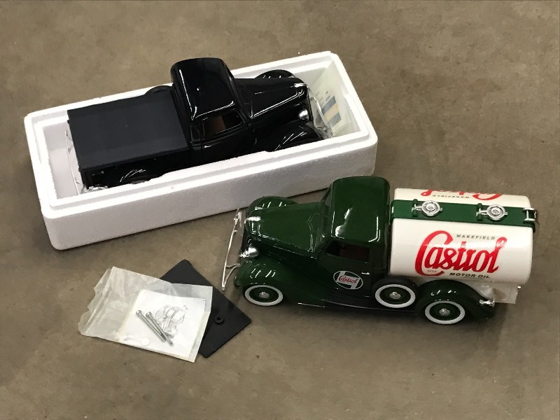 lot 32 image: Lot Of (1) Castrol Motor Oil Truck ...