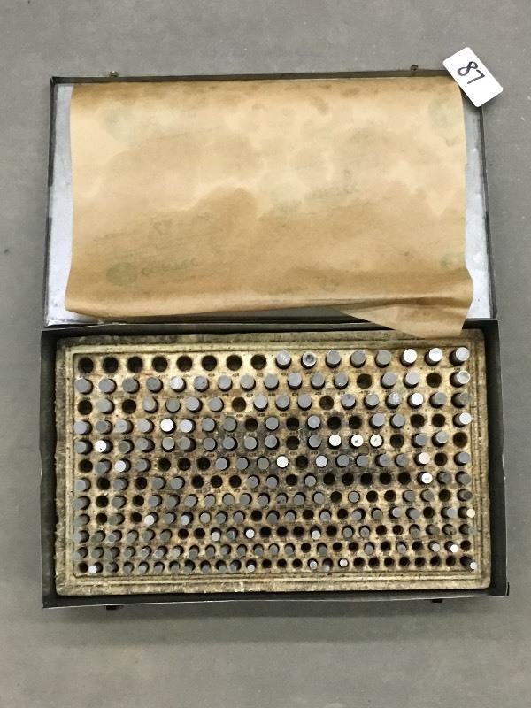 lot 87 image: Plug Gauge Set, .251 Thru .500...